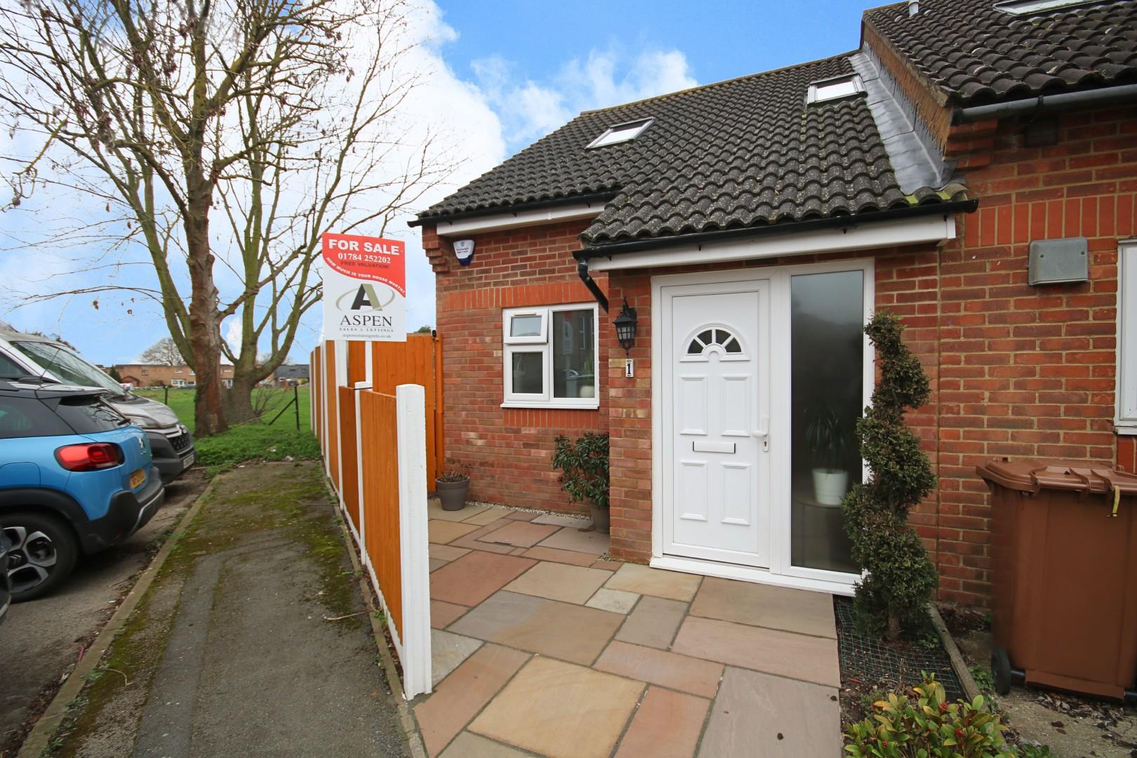 Douglas Road, Stanwell
