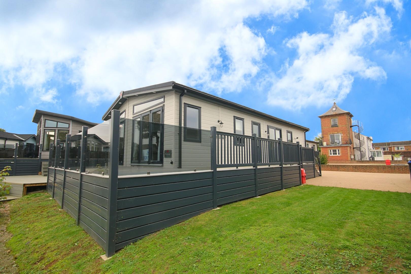 Chertsey Lane, Staines-Upon-Thames