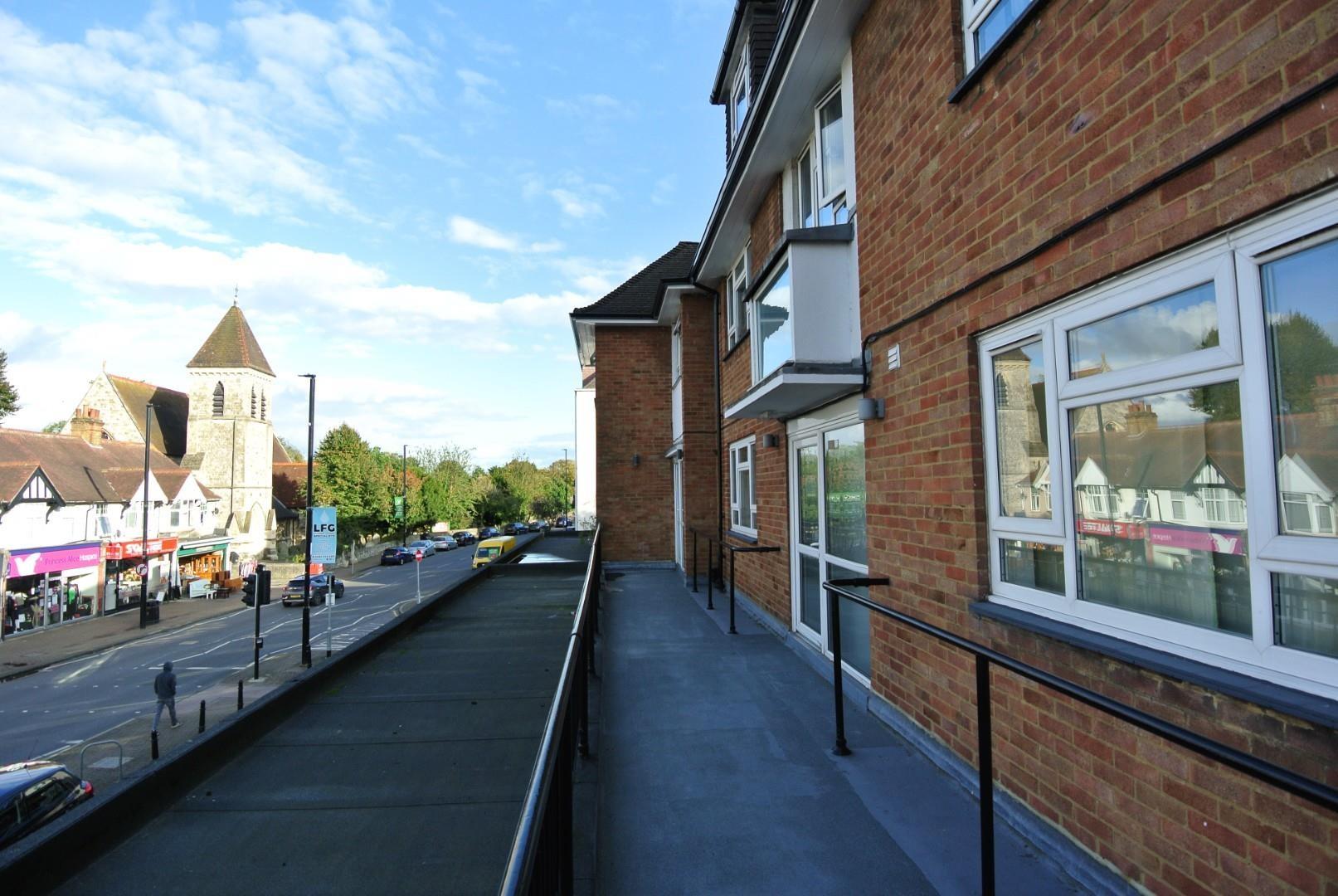 Dencliffe, Ashford