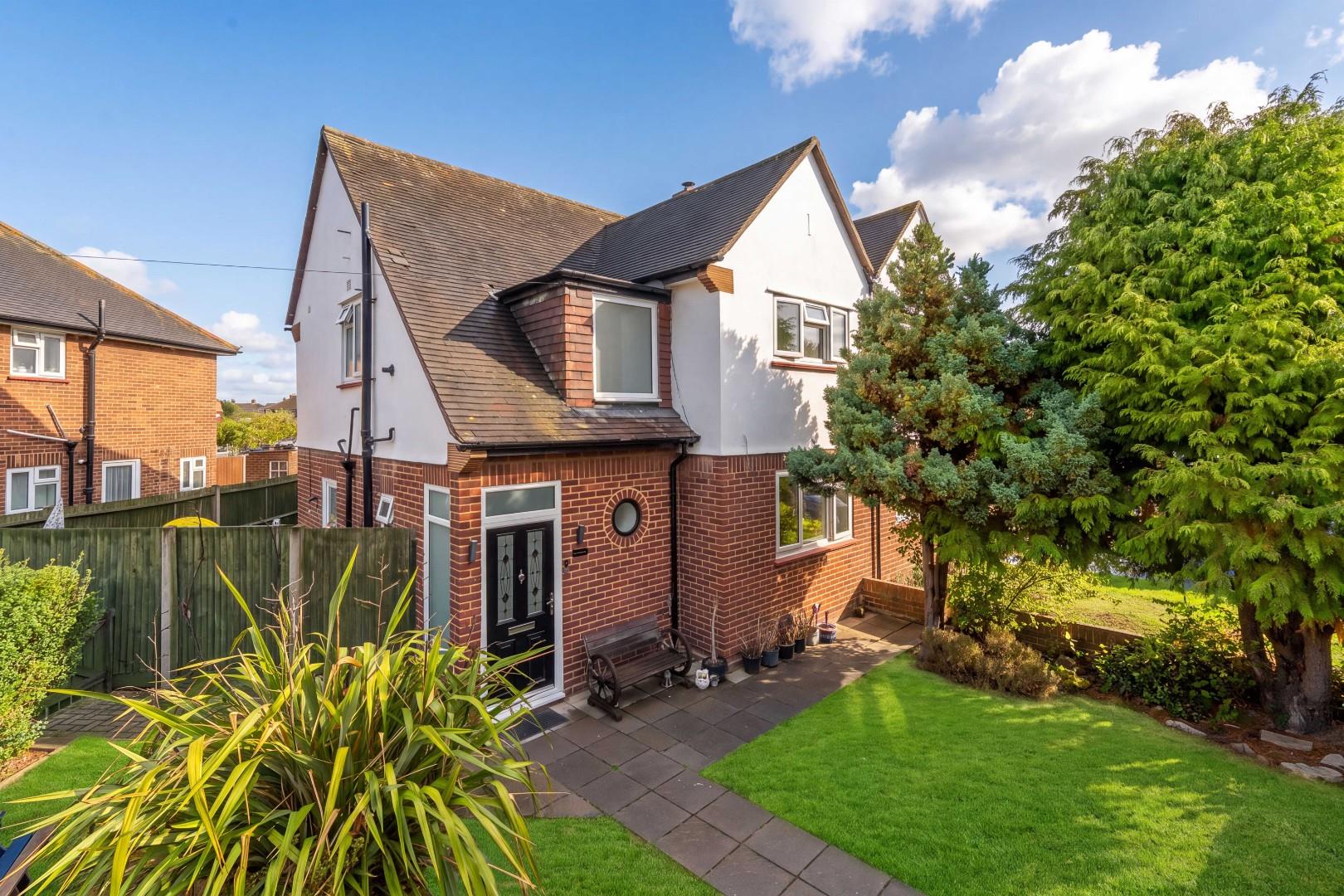 Southville Crescent, Feltham