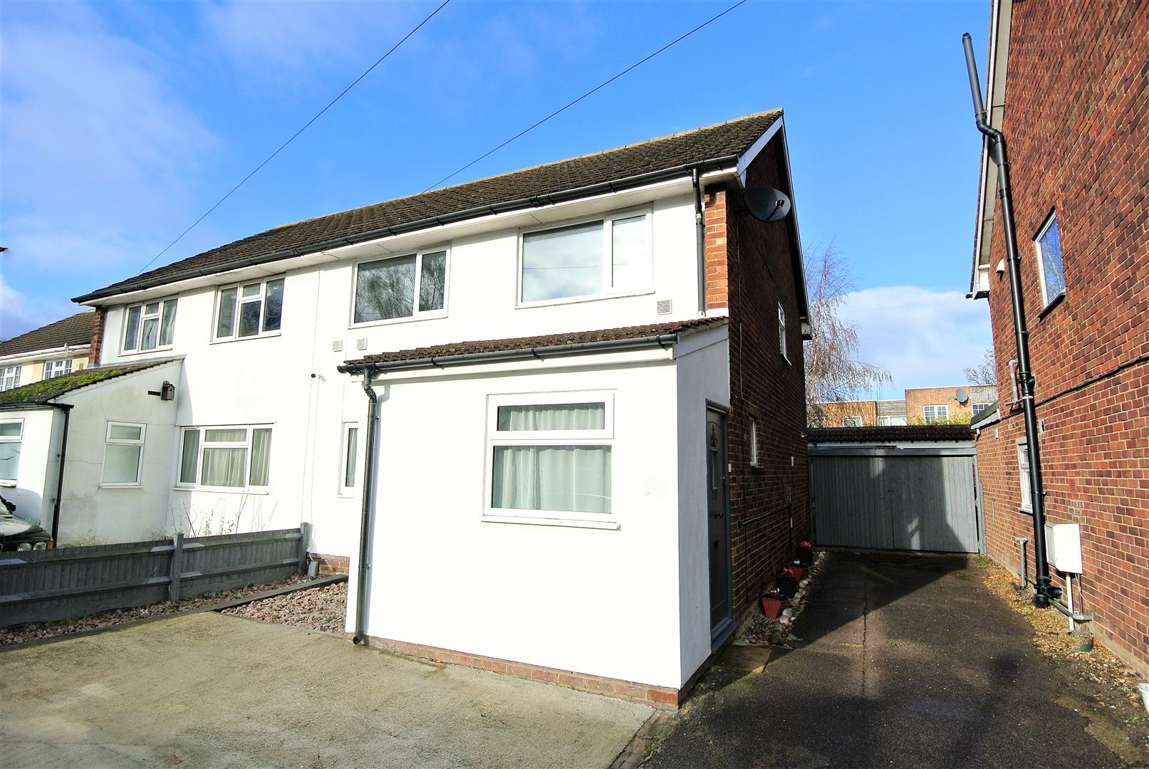 Everest Road, Stanwell, Staines-upon-Thames