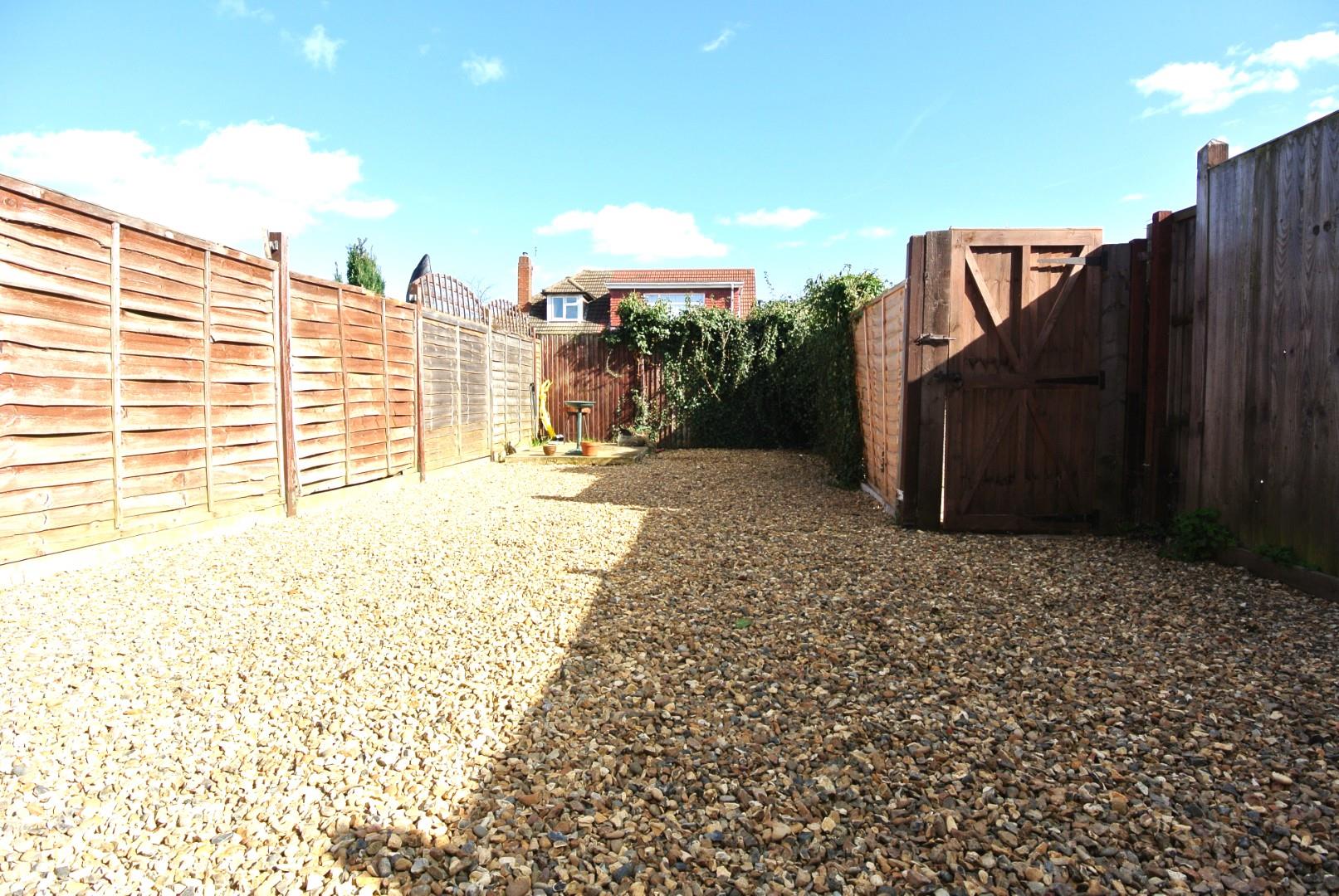 Whitley Close, Stanwell, Staines-Upon-Thames