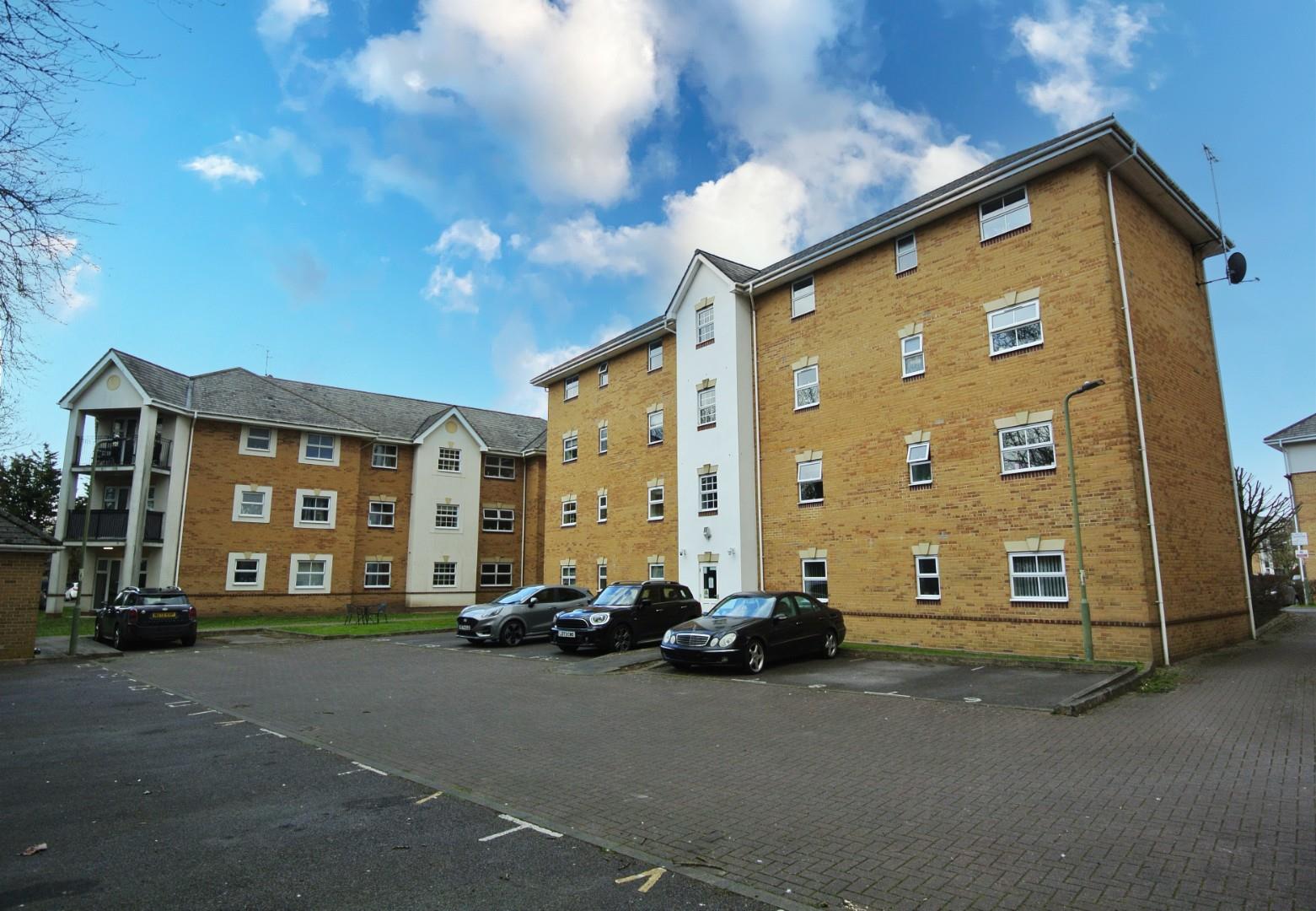 International Way, Sunbury-On-Thames