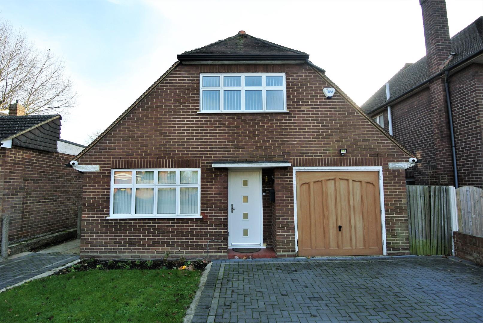 Lord Knyvett Close, Stanwell, Staines-Upon-Thames