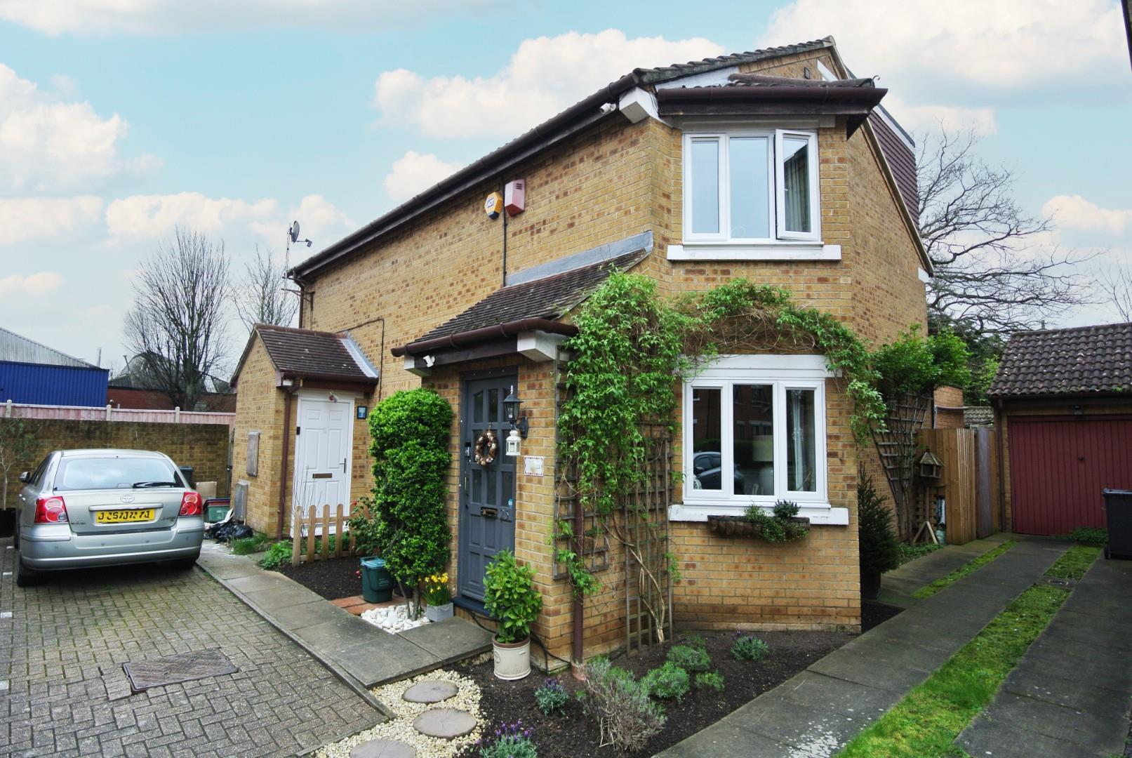 Tawny Close, Feltham