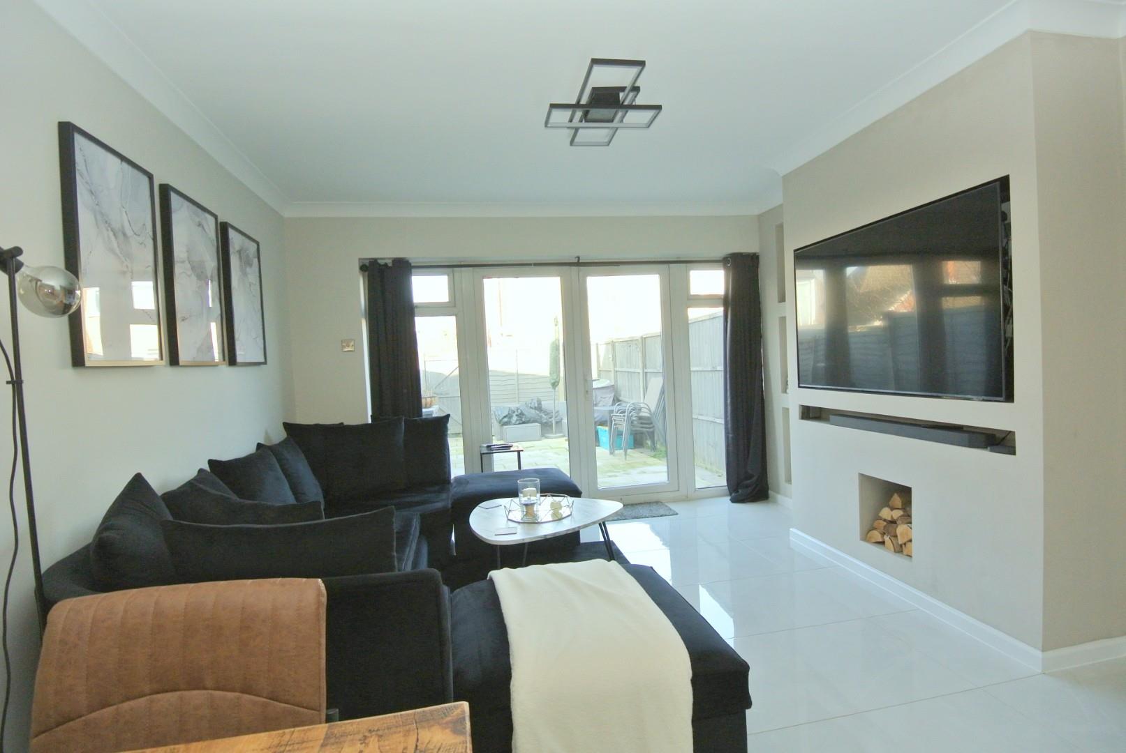 Ashdene Close, Ashford