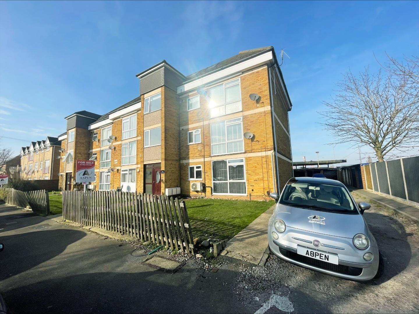 Amanda Court, Edward Way, Ashford