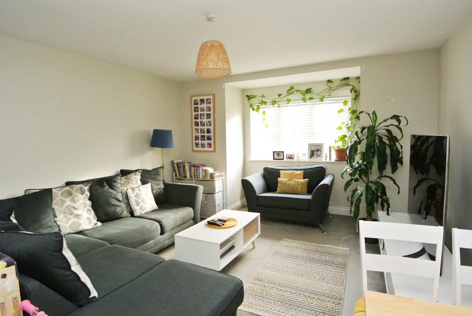 Chertsey Road, Ashford