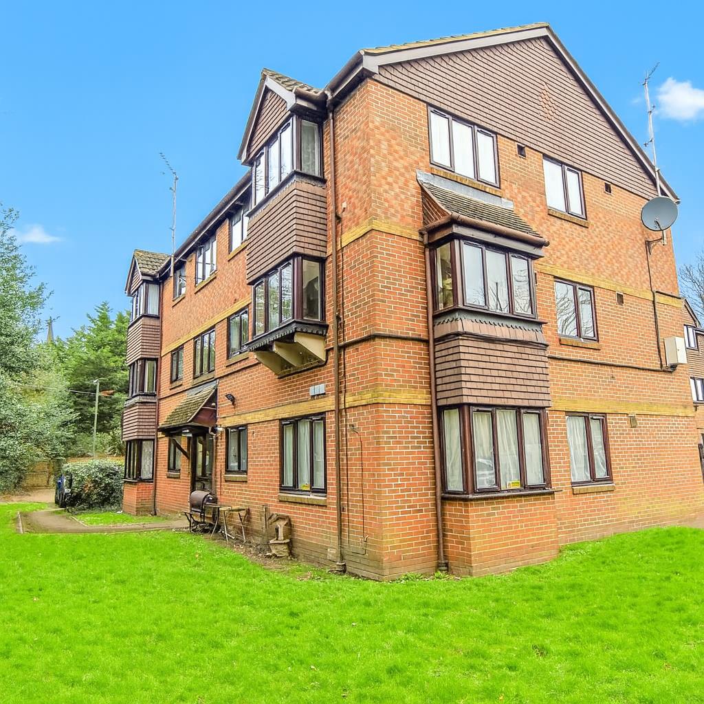 Dutch Barn Close, Stanwell