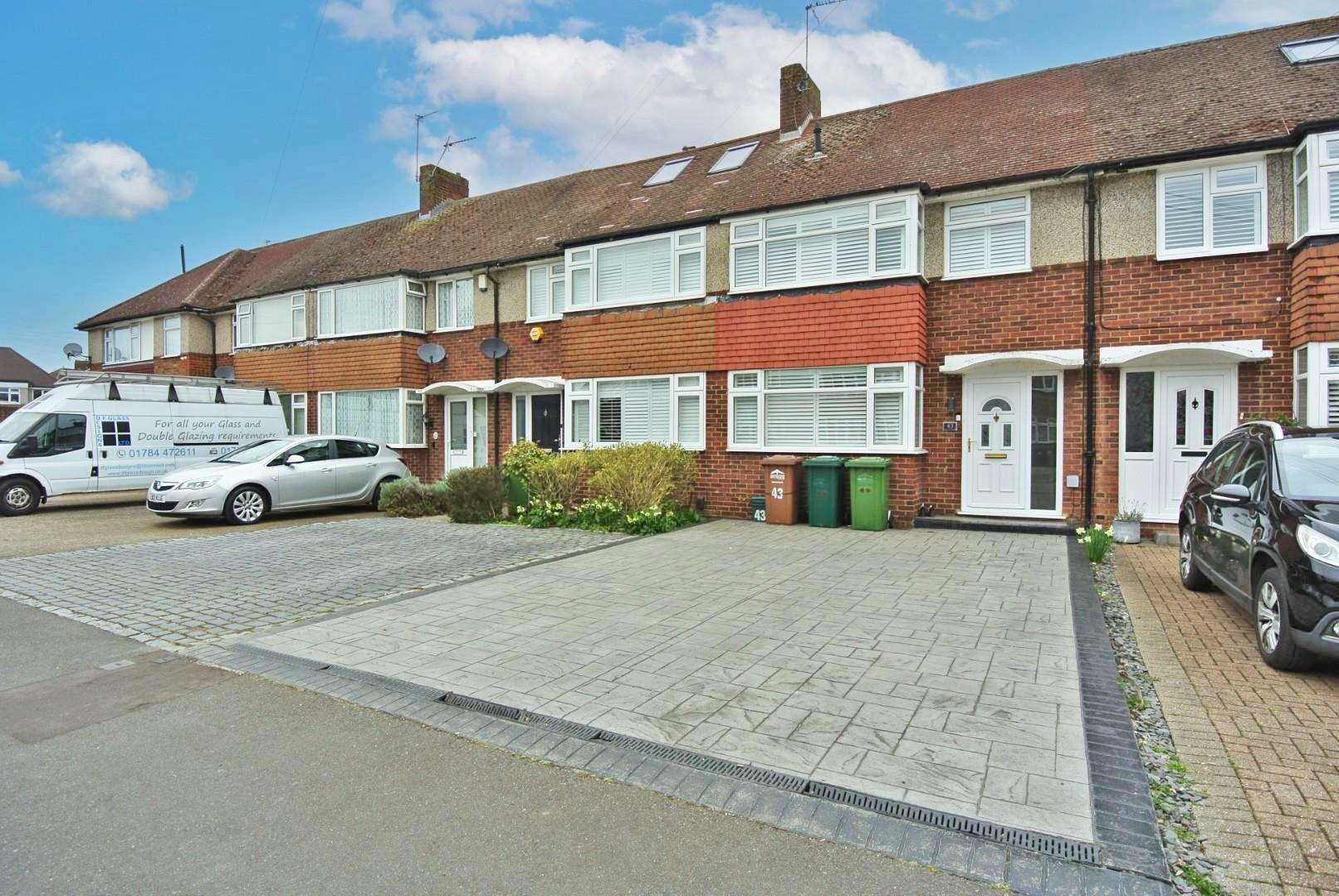 Hogarth Avenue, Ashford