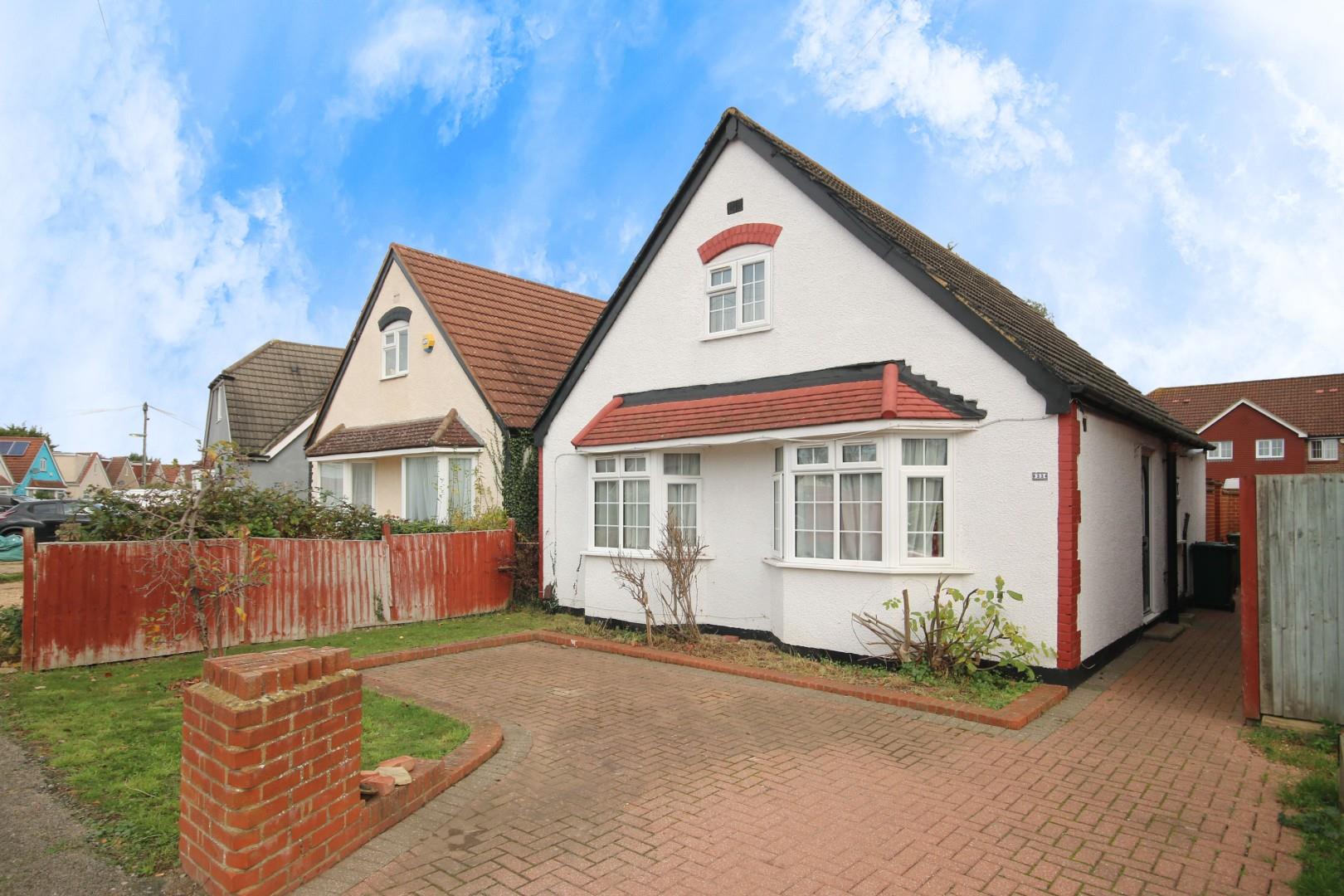Wrens Avenue, Ashford