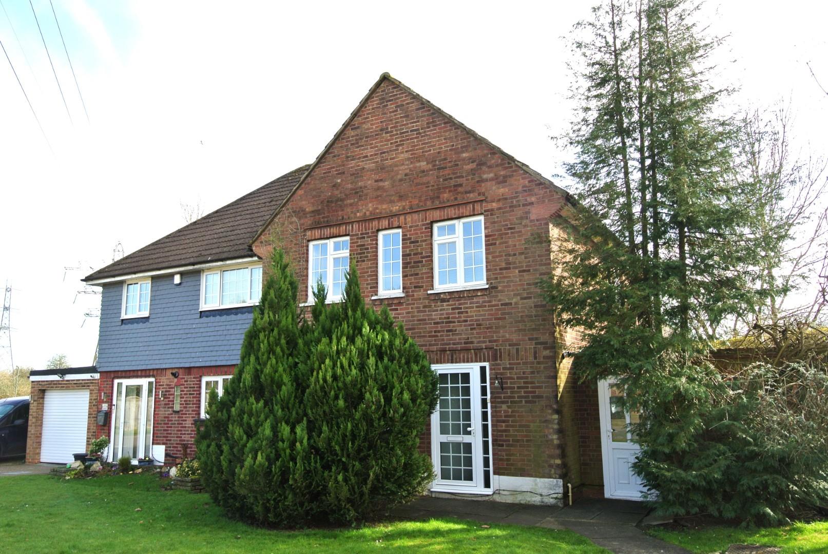 Elizabeth Avenue, Staines-Upon-Thames