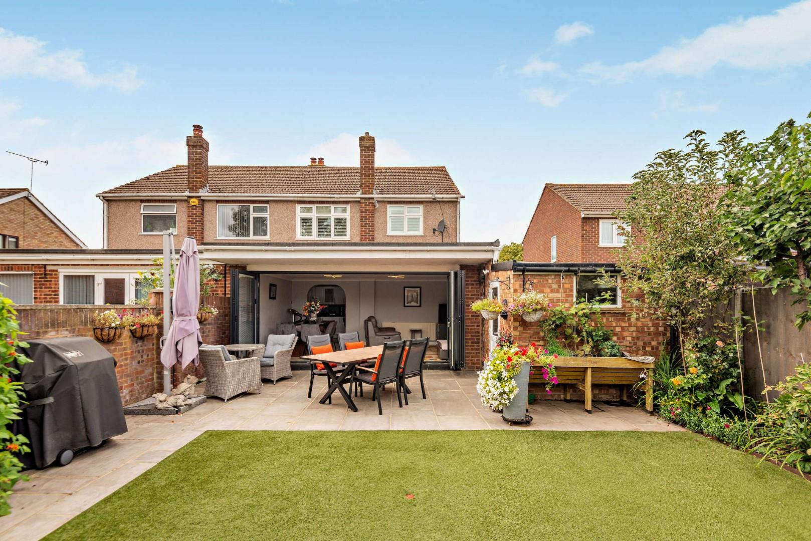 Albain Crescent, Ashford