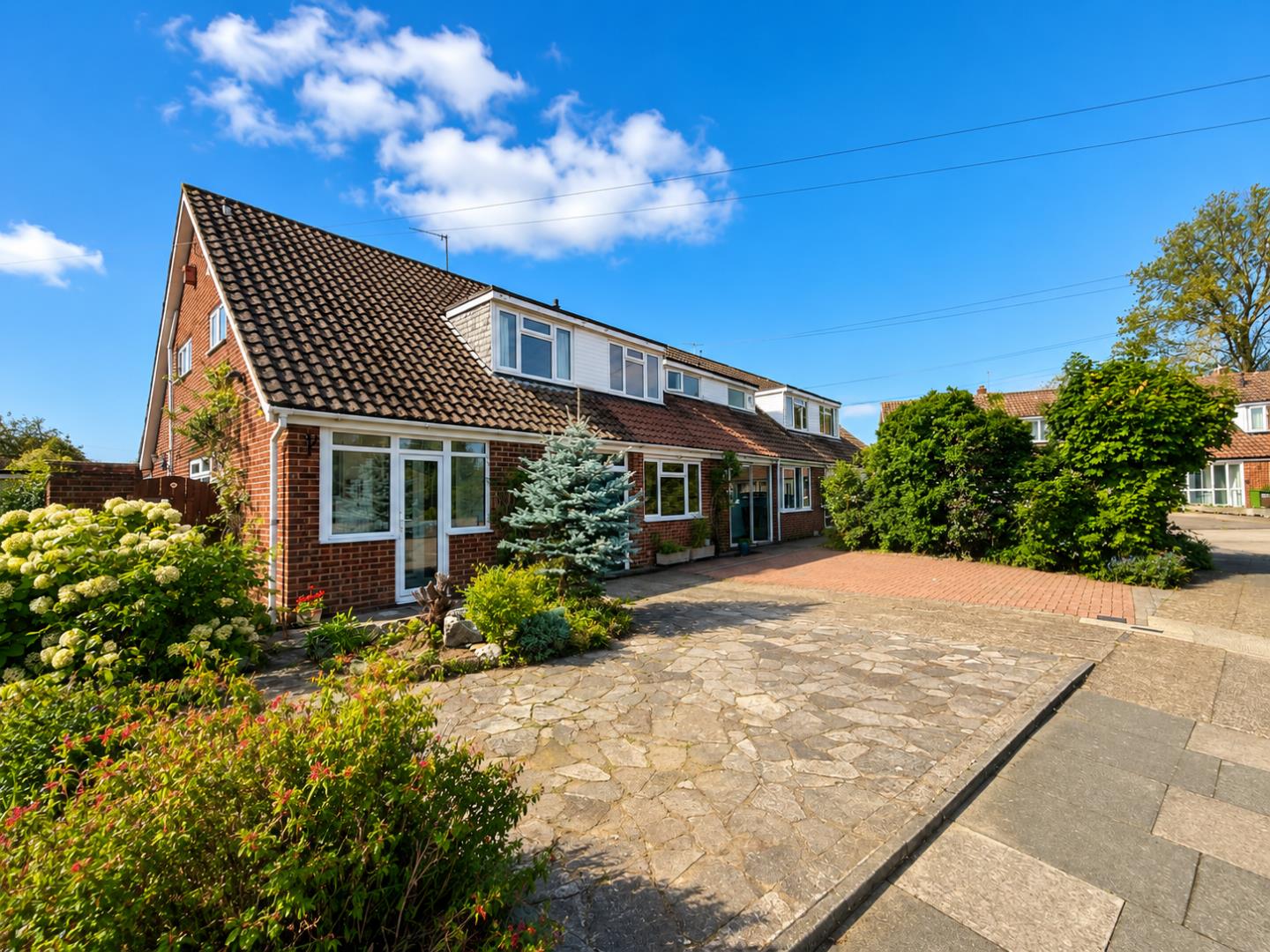 Anglesey Close, Ashford