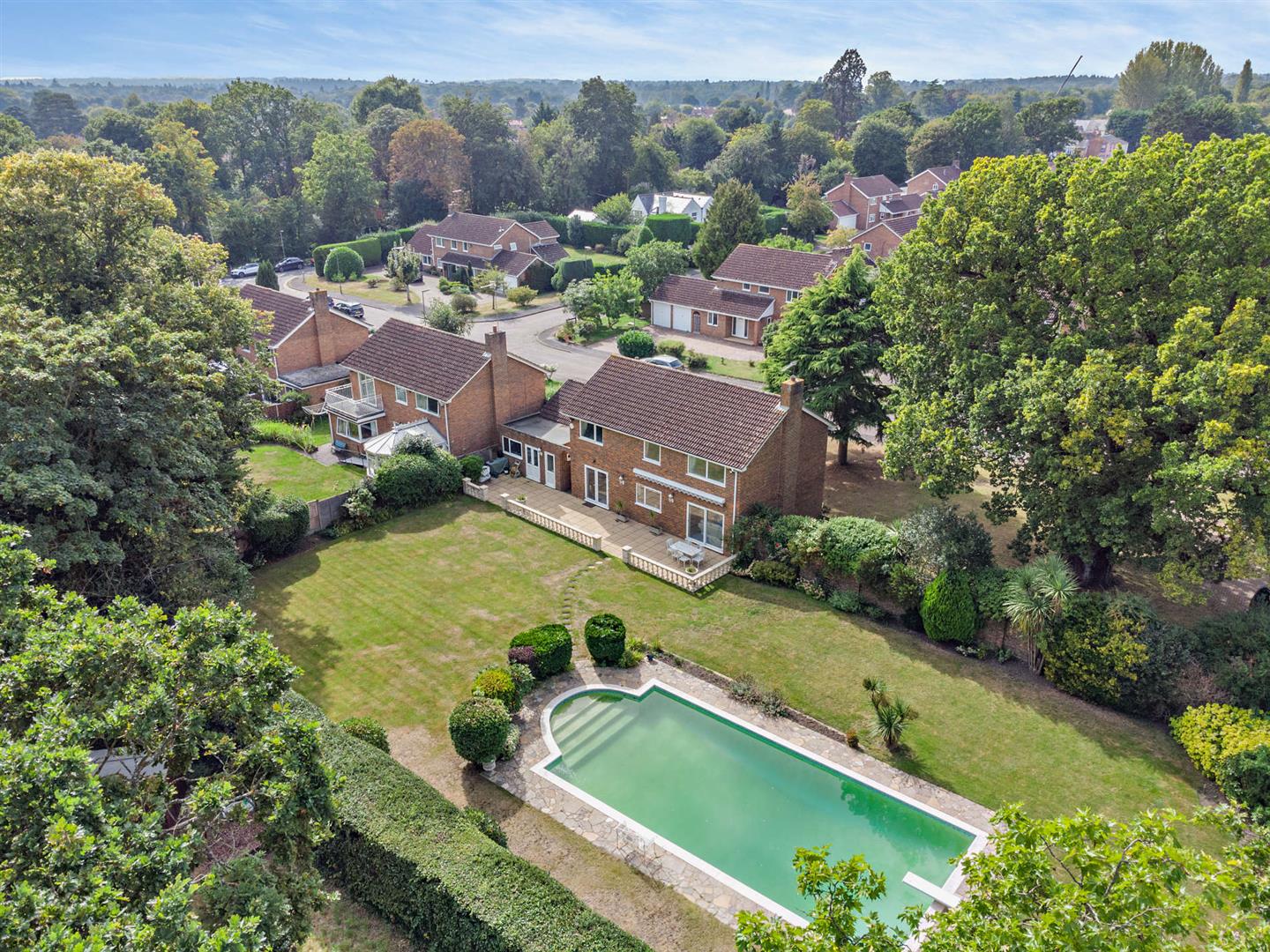 Bulkeley Close, Englefield Green, Egham
