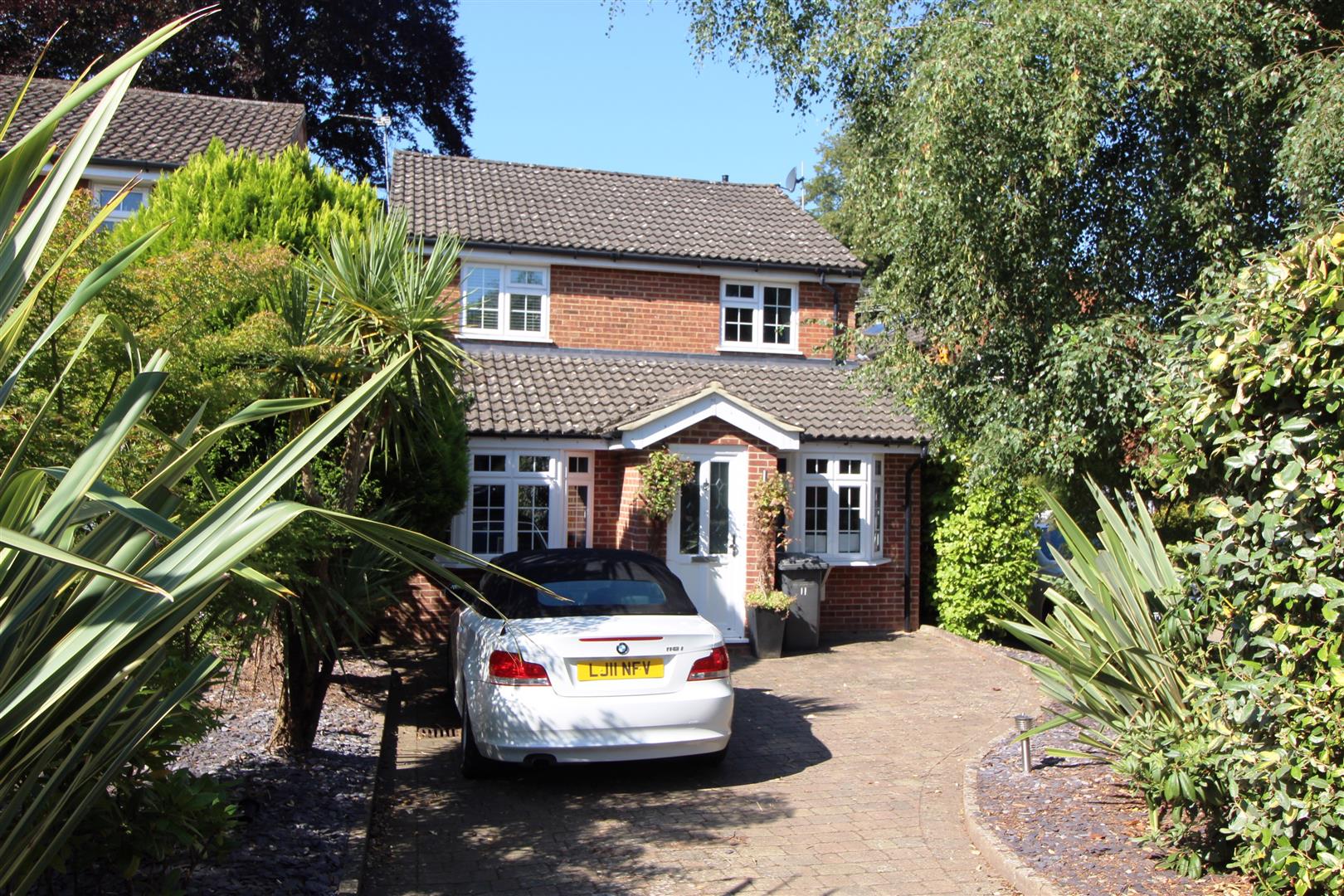 Larksfield, Englefield Green