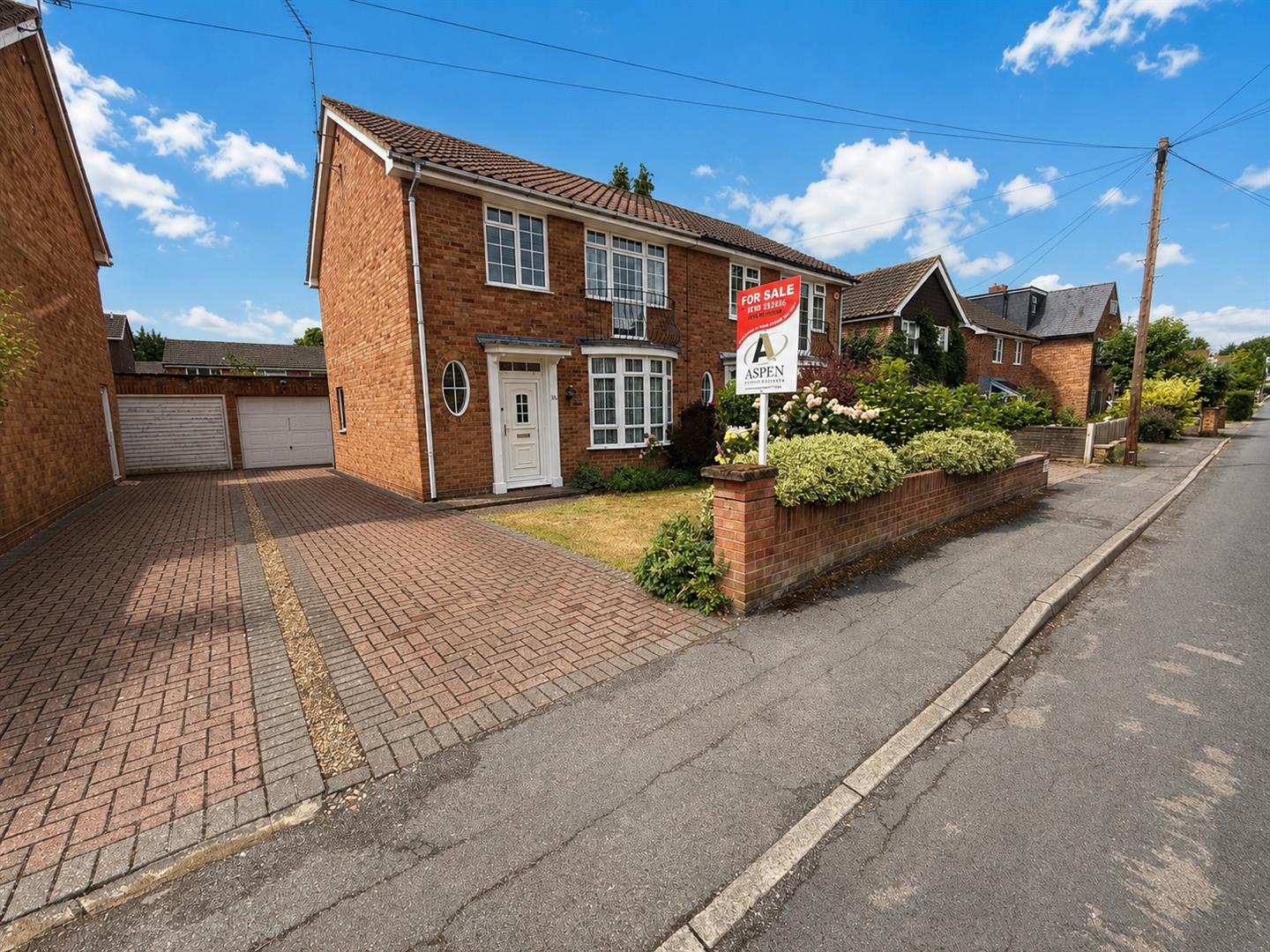 Armstrong Road, Englefield Green, Egham