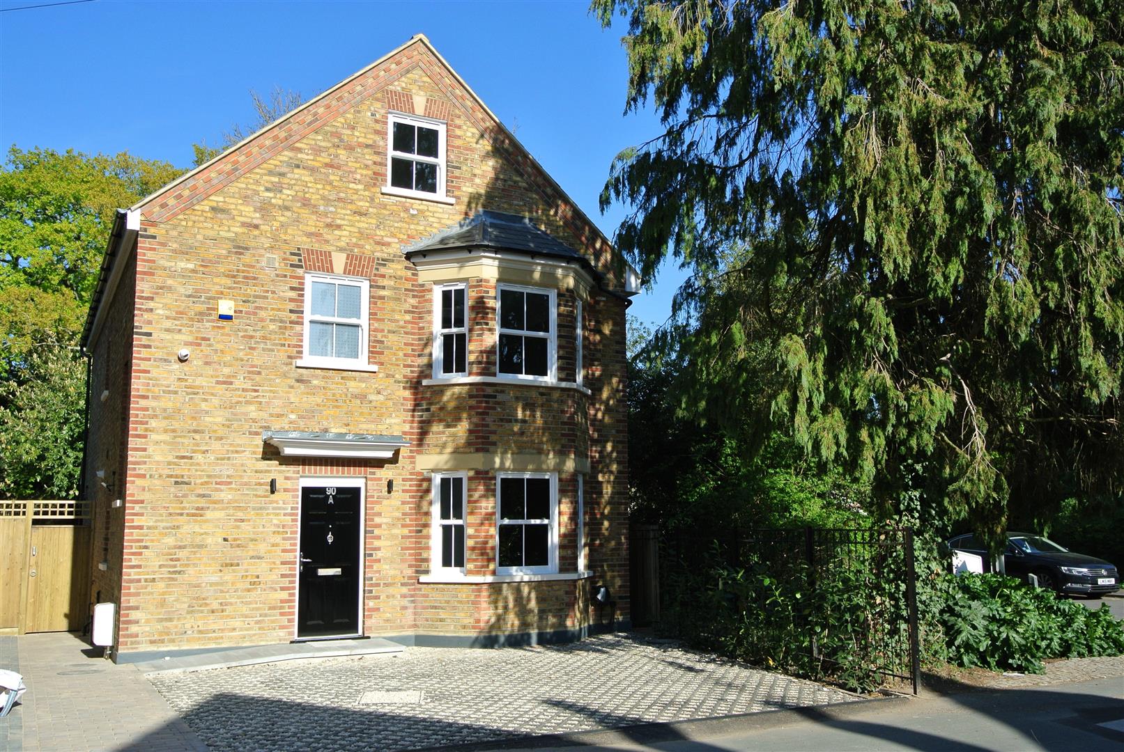 Harvest Road, Englefield Green, Egham