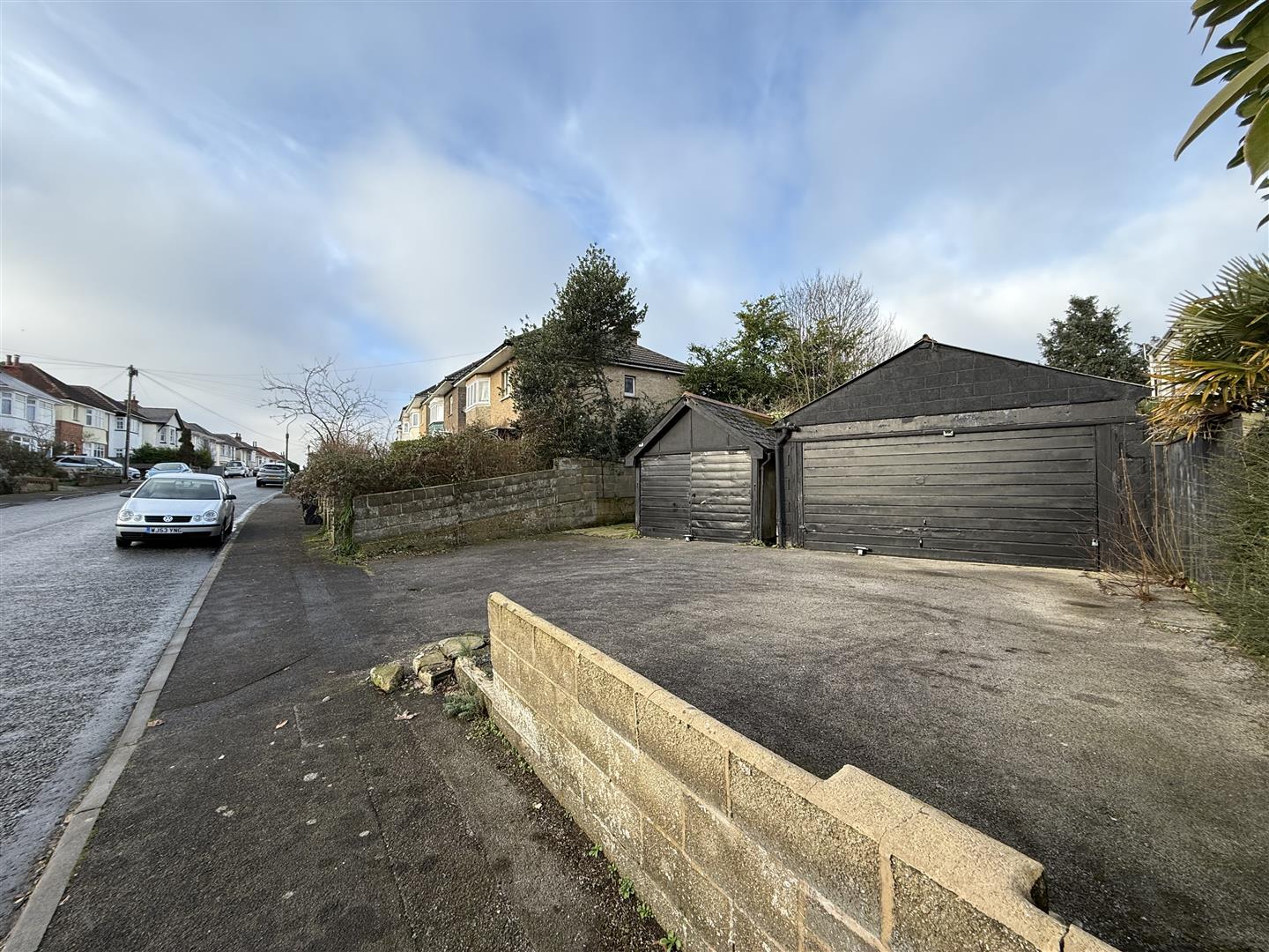 Charminster Avenue, Bournemouth