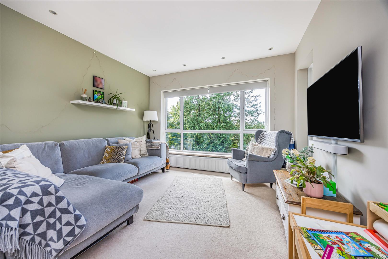 9 Benellen Avenue, Bournemouth