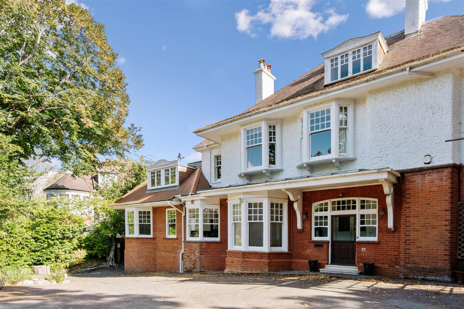 West Overcliff Drive, Bournemouth
