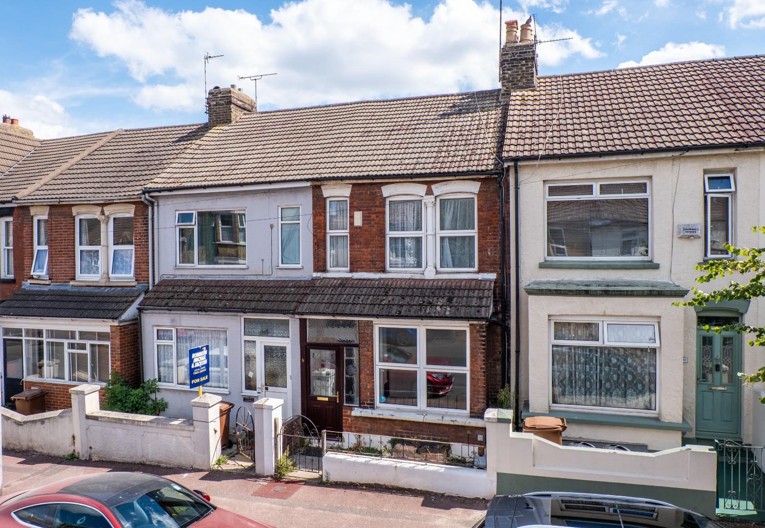 College Avenue, Gillingham