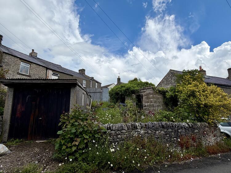 Wheston View, Higher Terrace Road, Tideswell, Buxton, SK17 8NB