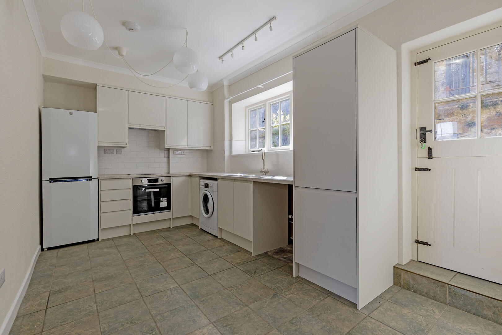 1 Regency House, Rutland Terrace, Buxton Road, Bakewell, DE45 1BZ