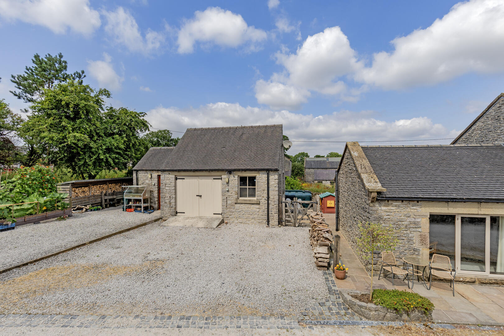 Top Barn, Rakes Road, Monyash, DE45 1JL