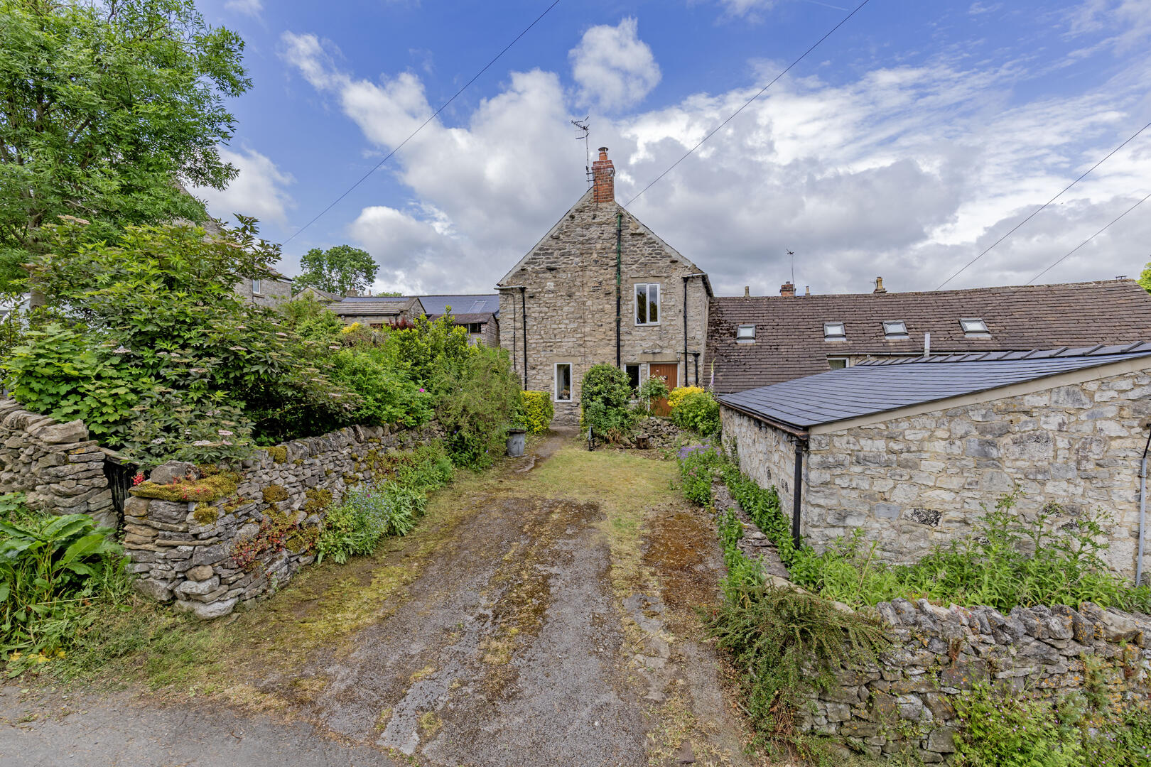 Stone Cottage, Sunny Bank, Great Longstone, DE45 1TL