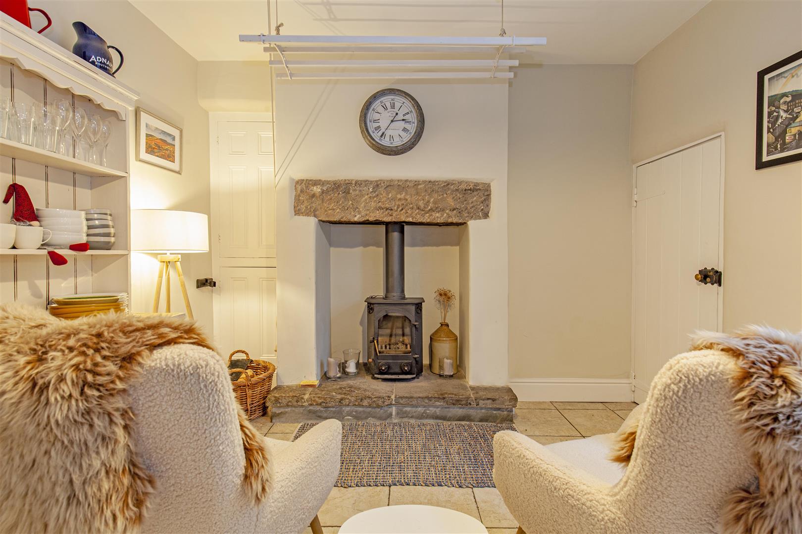 Handel House, Queen Street, Tideswell, SK17 8PF