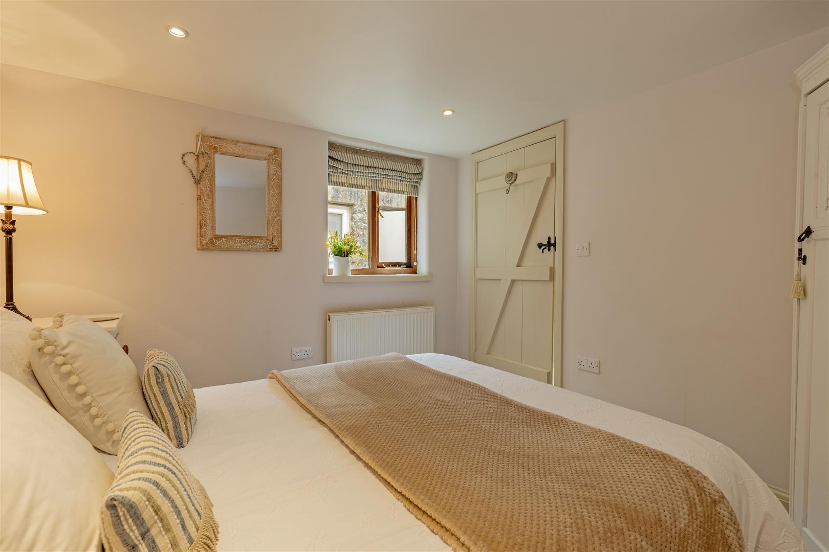Acorn Cottage, 2 Wheston Bank, Tideswell, SK17 8LJ