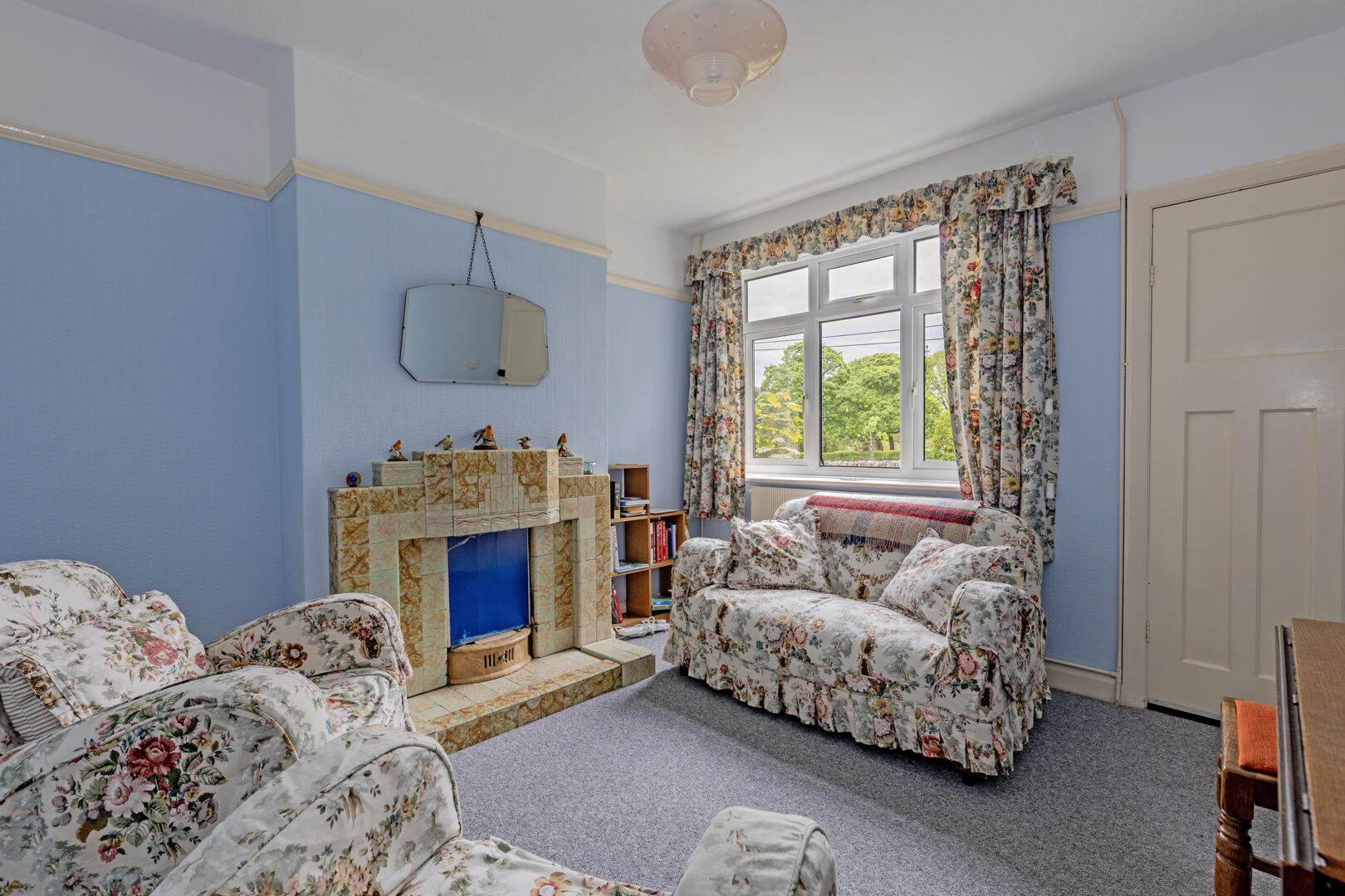 Daleway, Butts Road, Great Longstone, DE45 1UB
