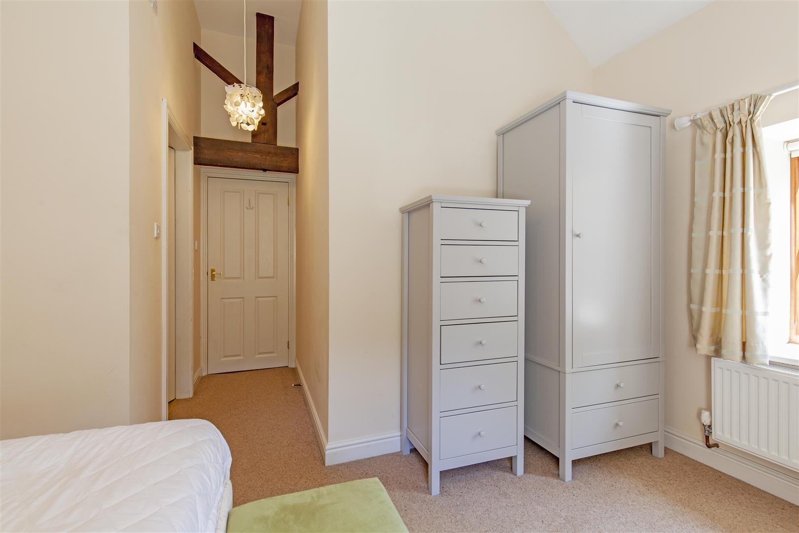 Brookside, Manchester Road, Tideswell, SK17 8LL