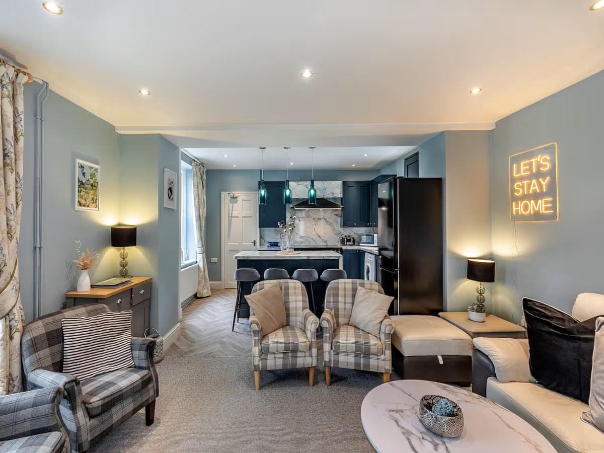 Rock Mews, 11, Rock Terrace, Bakewell, DE45 1DJ