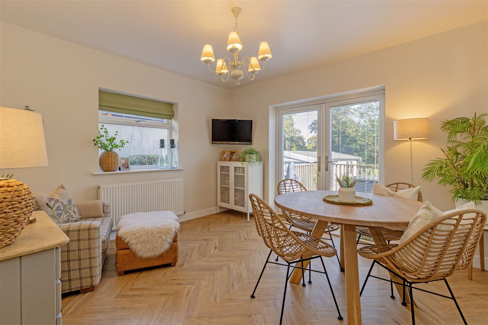 Clevedon, Main Road, Taddington, Buxton, SK17 9TR