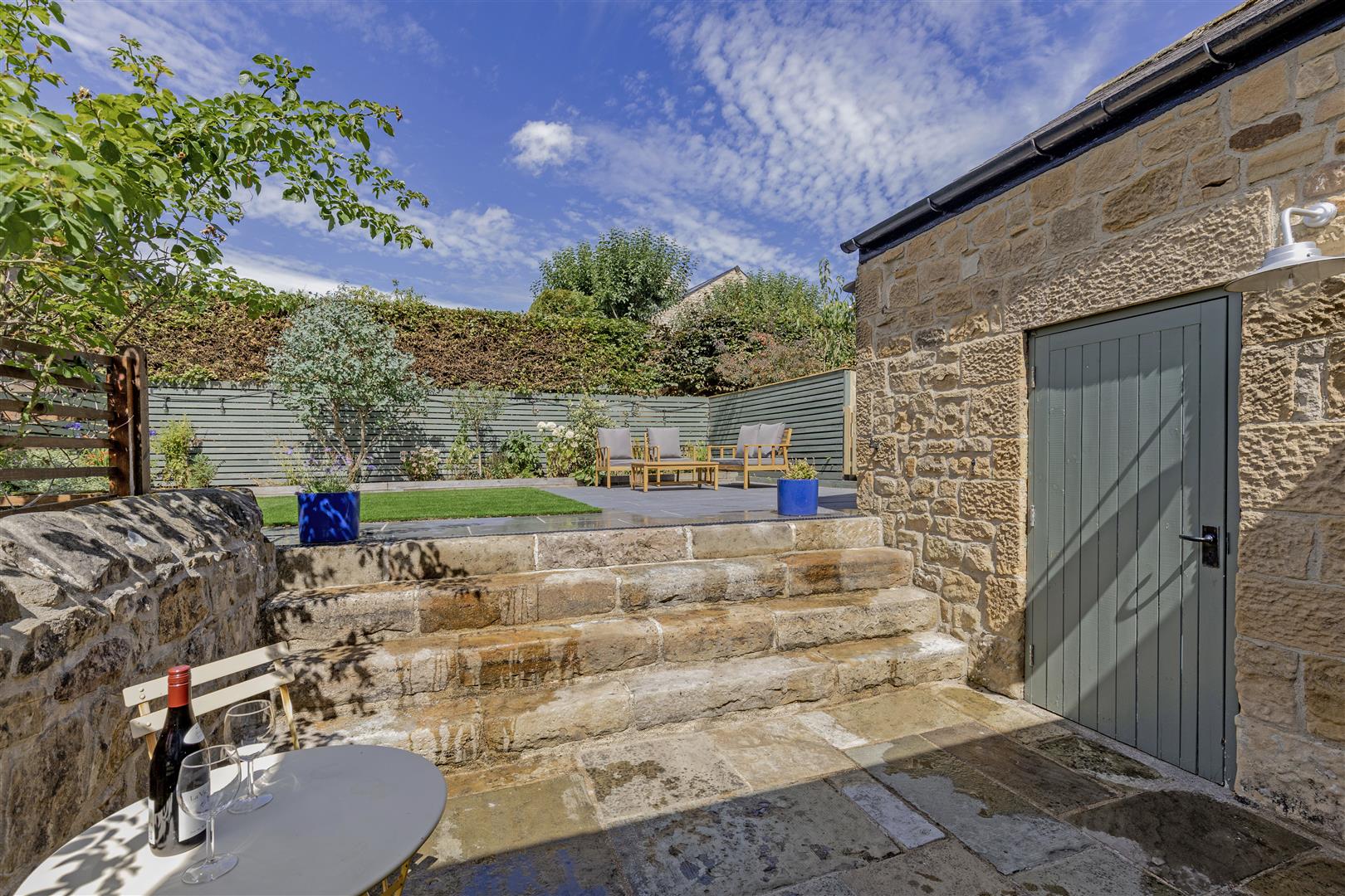 2, The Green, Bar Road, Baslow, DE45 1SF
