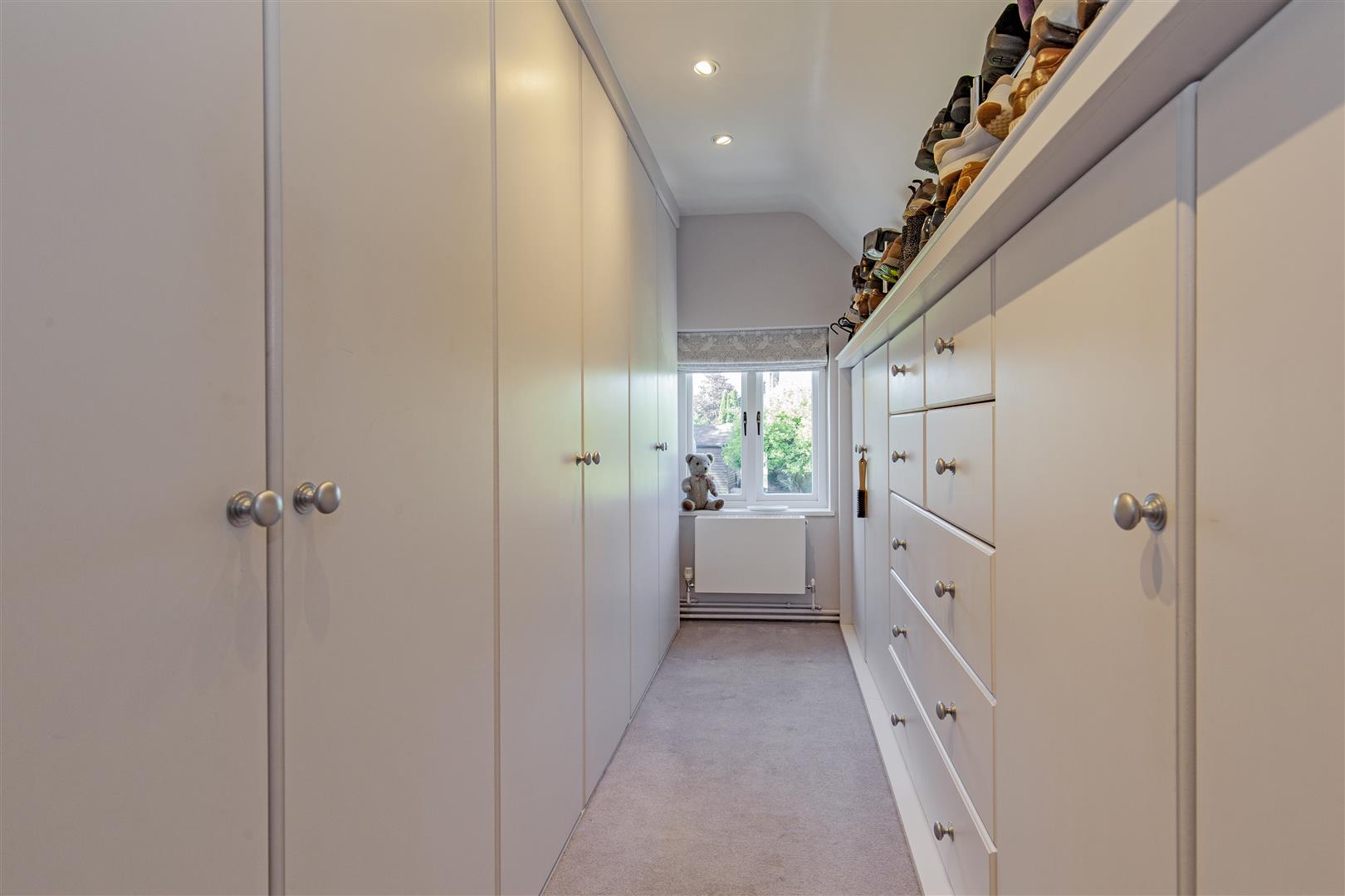 Whetstone Cottage, Eaton Hill, Baslow, DE45 1SB