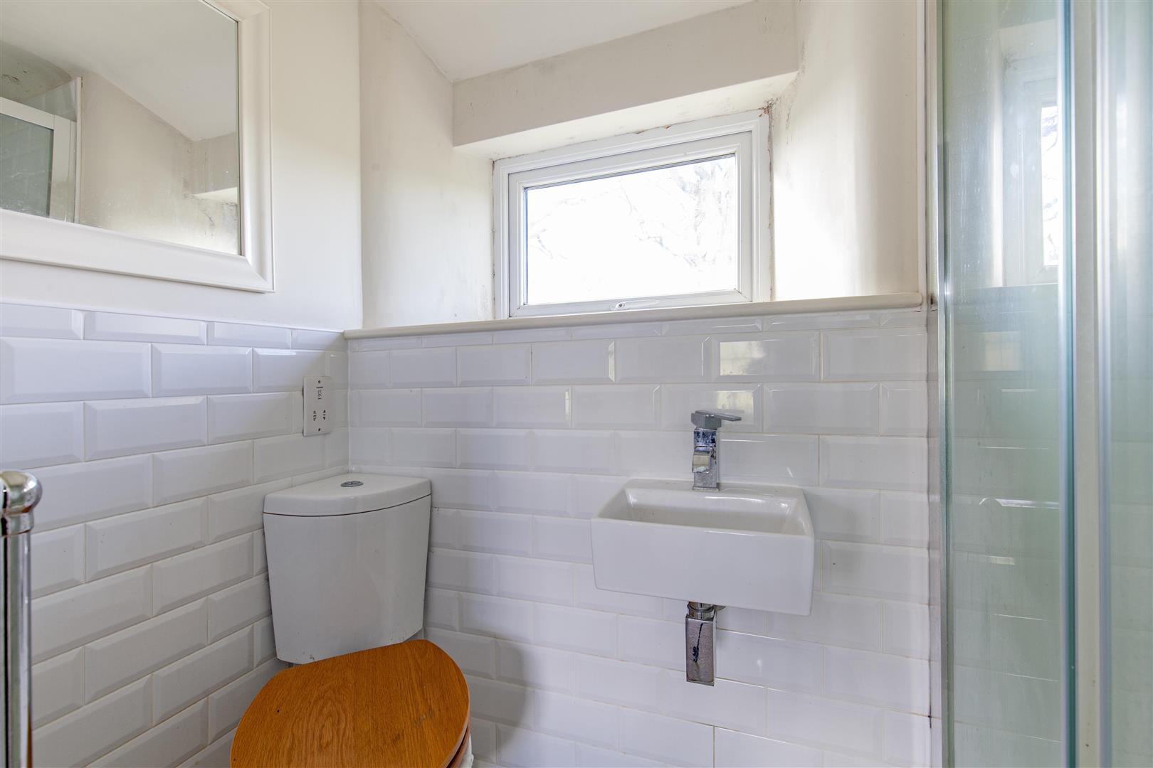 1, New Houses, Bottomhill Road, Cressbrook, SK17 8ST