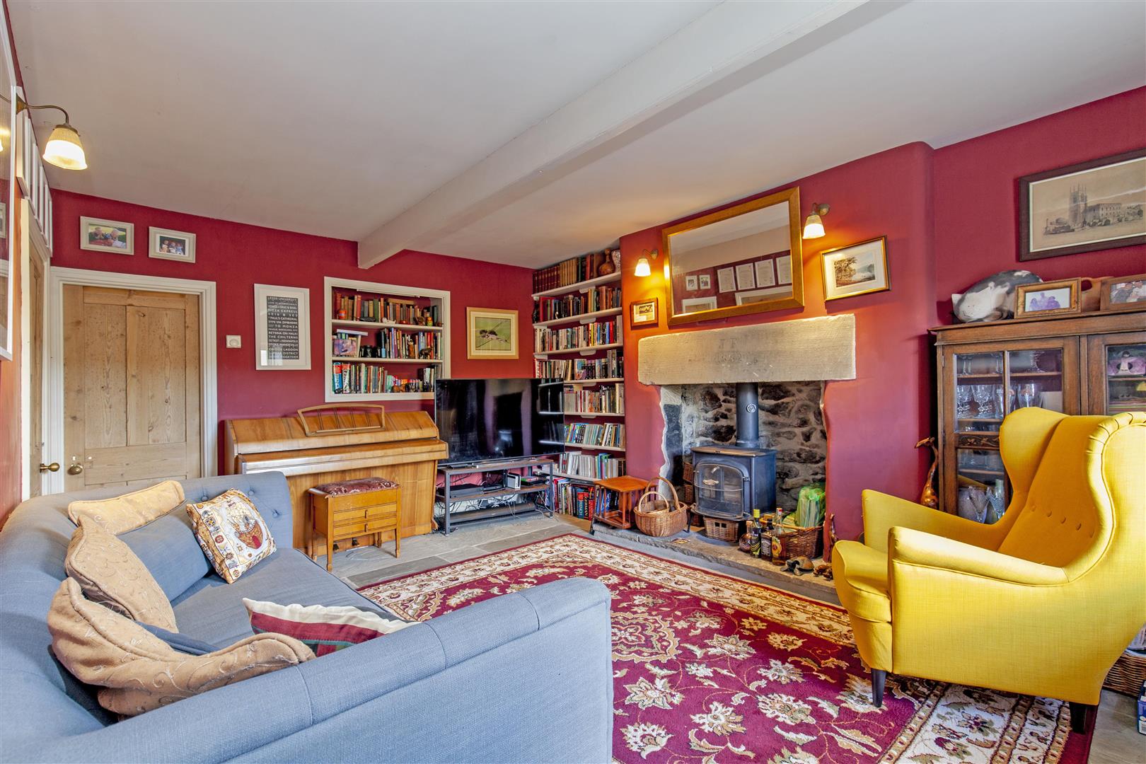 1, New Houses, Bottomhill Road, Cressbrook, SK17 8ST