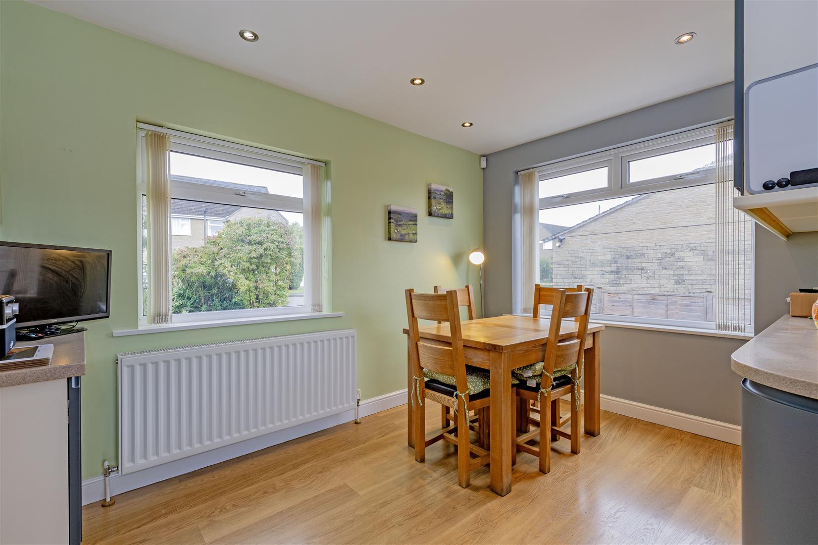 10, Church View Drive, Baslow, DE45 1RA