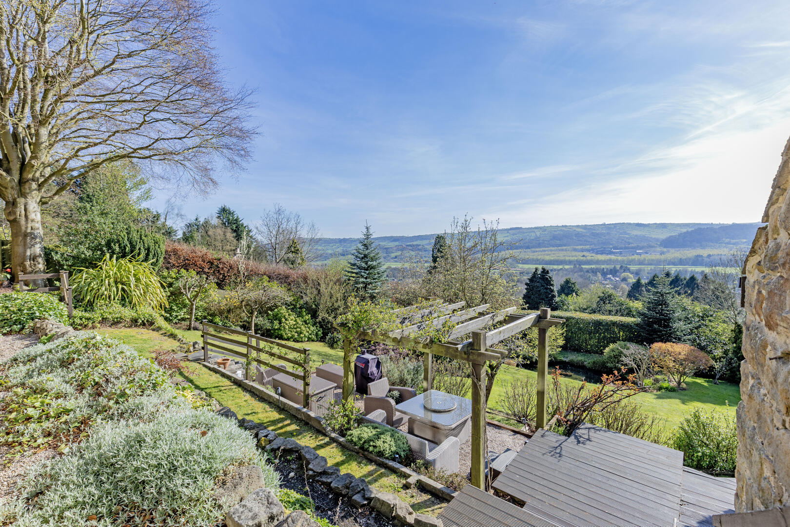 Hill Crest, Bent Lane, Darley Dale, DE4 2HN