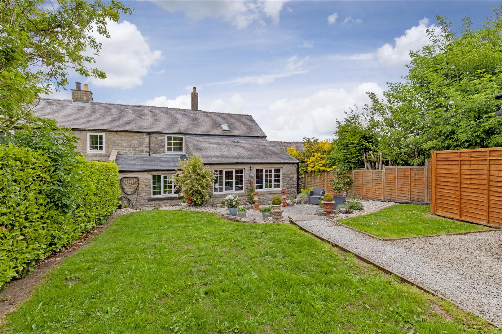 Bretton View, Wardlow, SK17 8RP