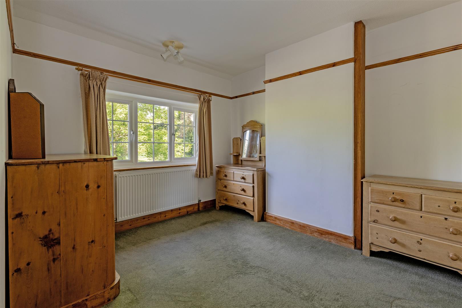Ferndale, The Mires, Great Longstone, DE45 1TE