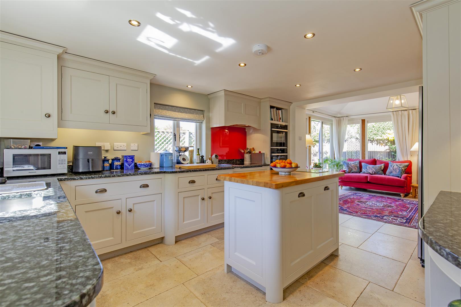 Whetstone Cottage, Eaton Hill, Baslow, DE45 1SB
