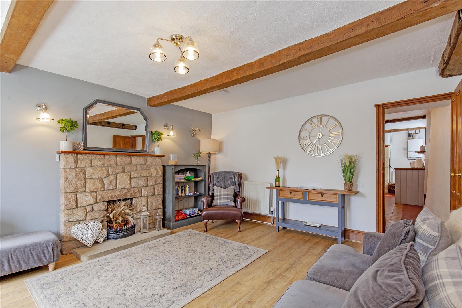 White Swan Cottage, 5 Church Street, Youlgrave, Bakewell, DE45 1WL