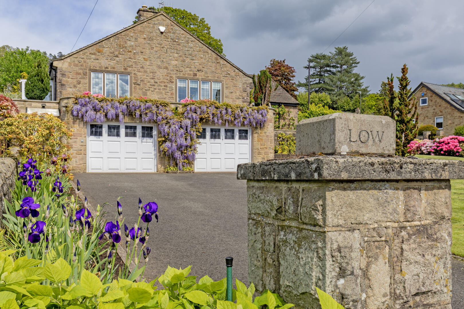 Low Wood, Coombs Road, Bakewell, DE45 1AQ