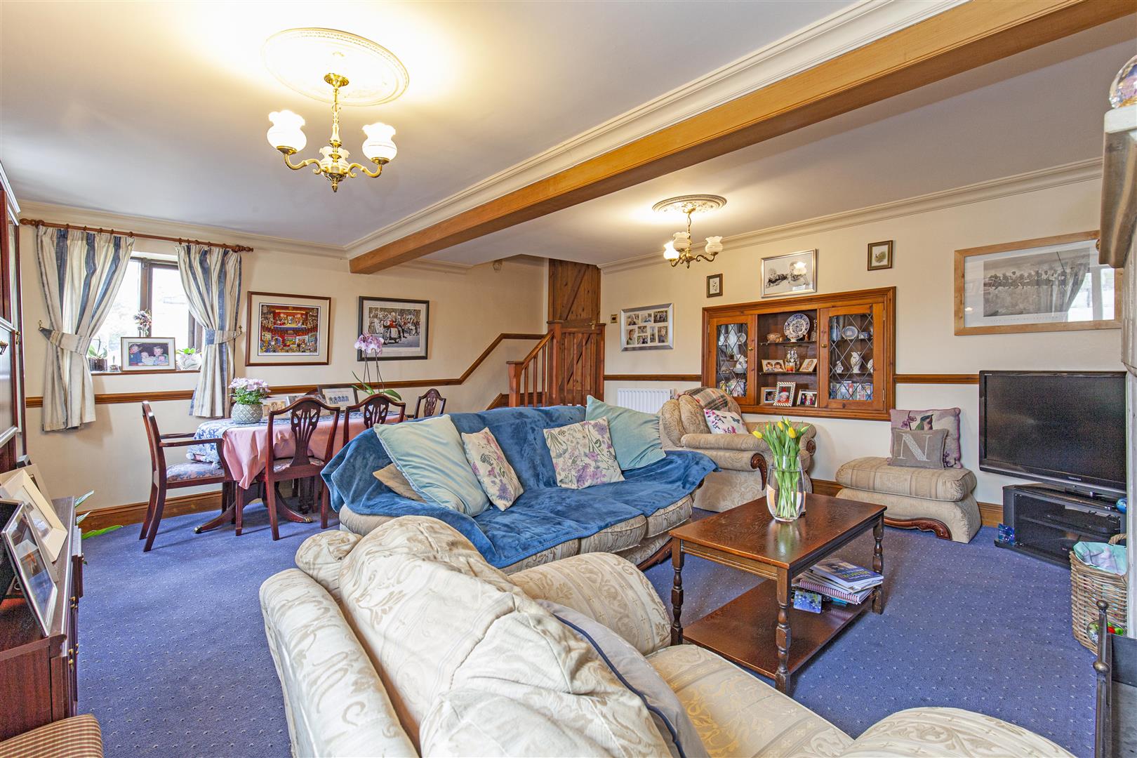 Field Cottage, 3 Bank View, Tideswell, SK17 8LU