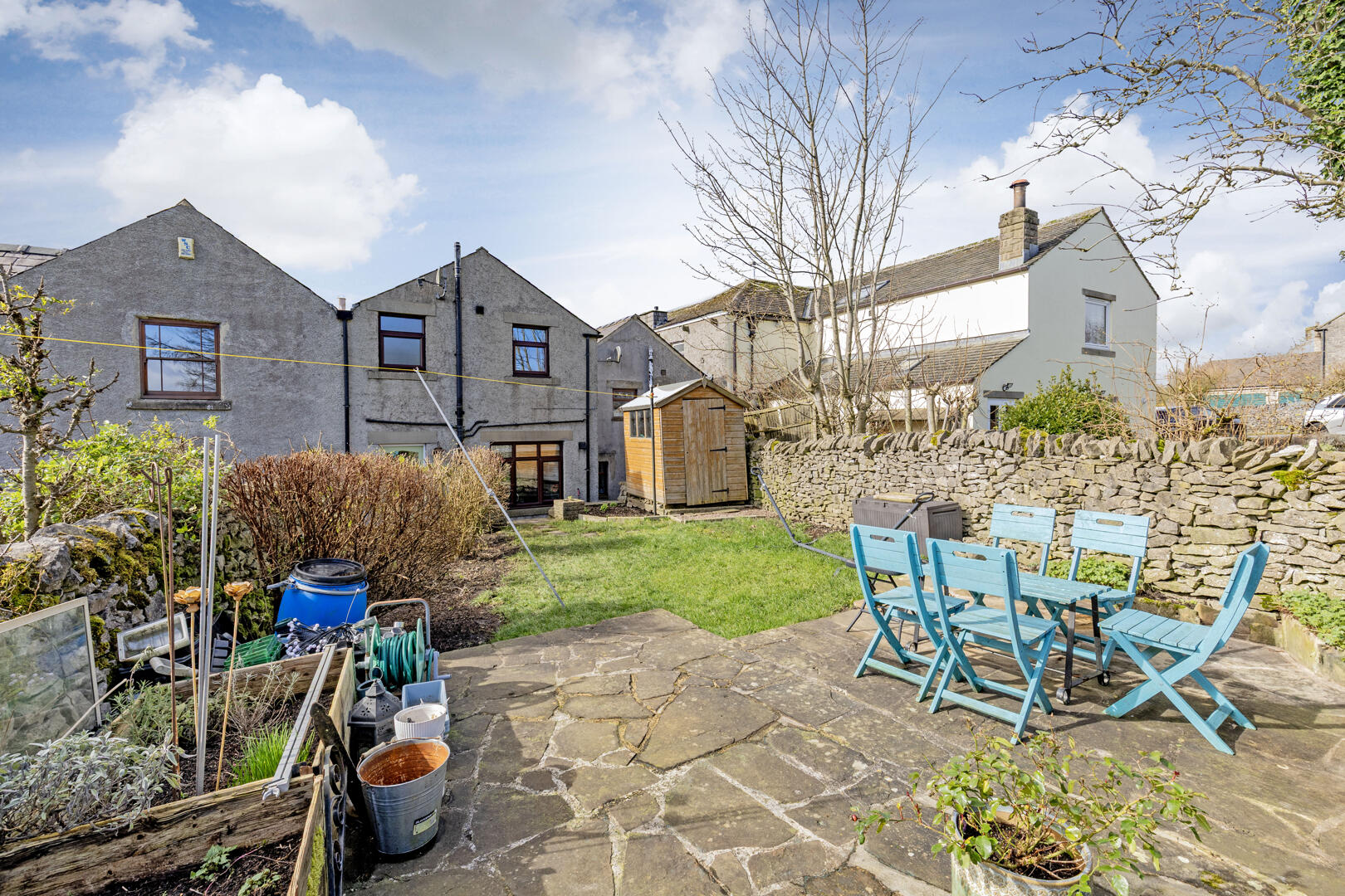 Moorfield, Alma Road, Tideswell, SK17 8ND