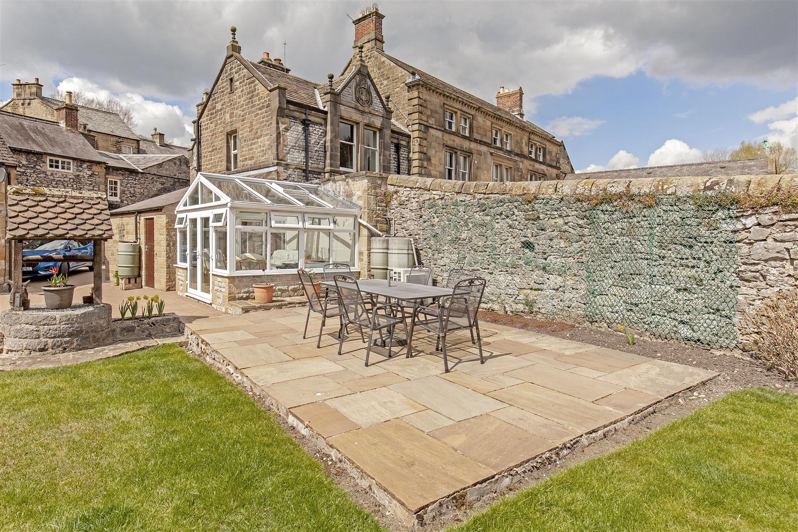 Ferndale, Arkwright Square, Buxton Road, Bakewell, DE45 1DA